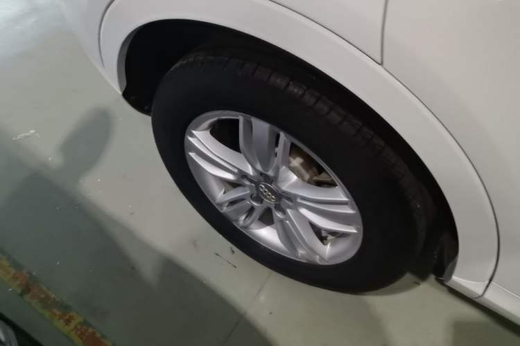 Used Audi Q3 2015 35 TFSI quattro Technology Edition Right Rear Wheel Hub