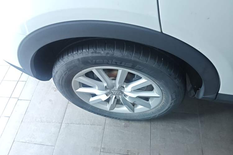 Used Audi Q3 2015 35 TFSI Millionth Anniversary Intelligent Edition Right Rear Wheel Hub