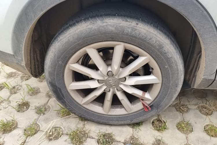 Used Audi Q3 2015 35 TFSI Ambition Edition Right Rear Wheel Hub