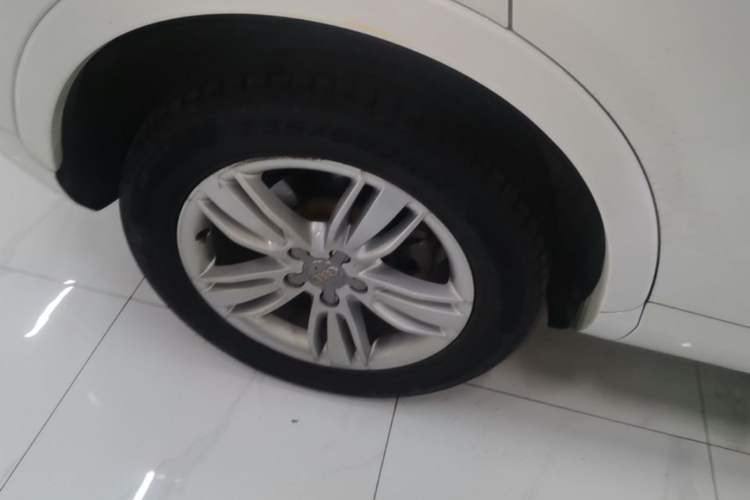 Used Audi Q3 2015 35 TFSI quattro Millionth Anniversary Edition Right Rear Wheel Hub