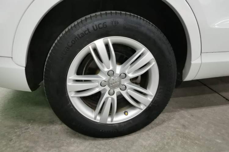 Used Audi Q3 2015 35 TFSI quattro Technology Edition Right Rear Wheel Hub