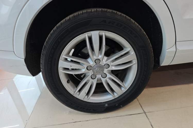 Used Audi Q3 2015 35 TFSI quattro Technology Edition Right Rear Wheel Hub