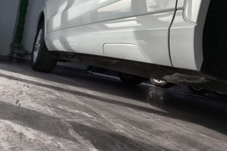 Used Audi Q3 2015 35 TFSI quattro Millionth Anniversary Edition Right Side Sill