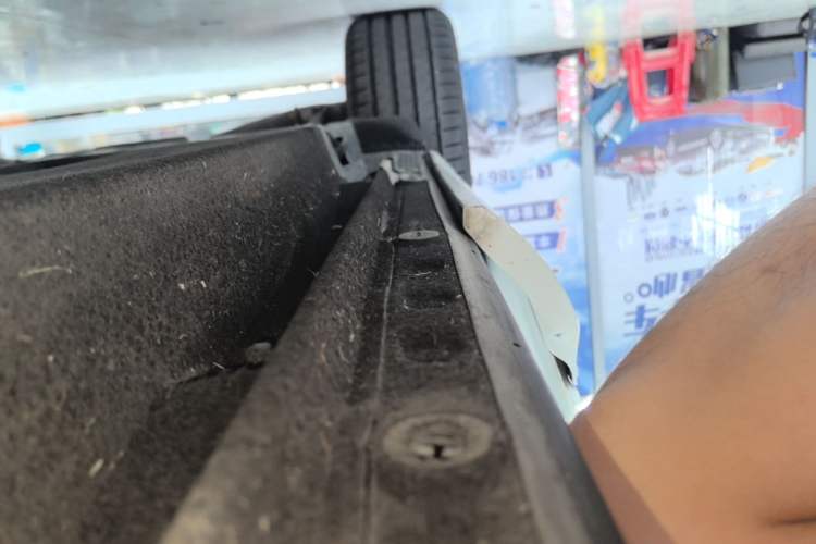 Used Audi Q3 2015 35 TFSI Millionth Anniversary Comfort Model Right Side Sill