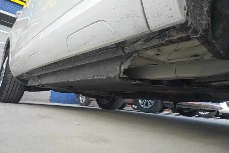 Used Audi Q3 2015 35 TFSI quattro Technology Edition Right Side Sill