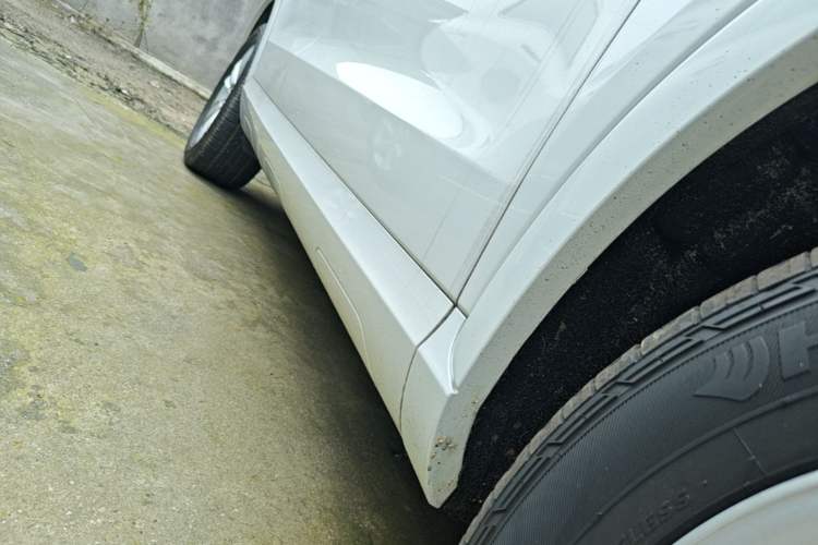 Used Audi Q3 2015 35 TFSI Millionth Anniversary Comfort Model Right Side Sill