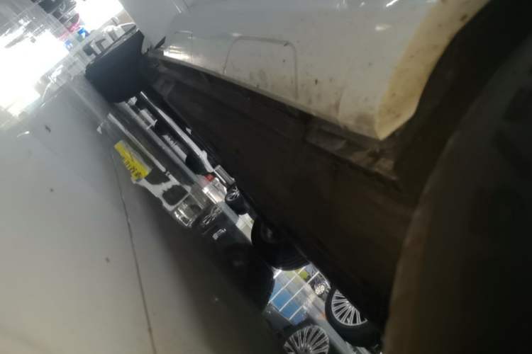 Used Audi Q3 2015 35 TFSI quattro Millionth Anniversary Edition Right Side Sill