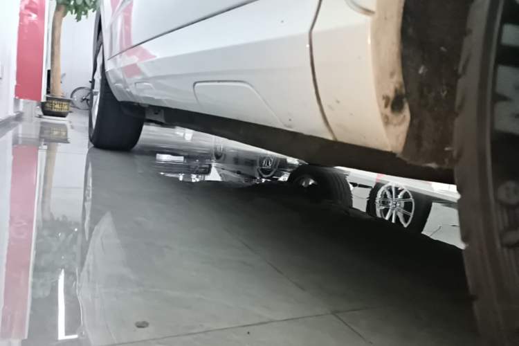 Used Audi Q3 2015 35 TFSI Millionth Anniversary Comfort Model Right Side Sill