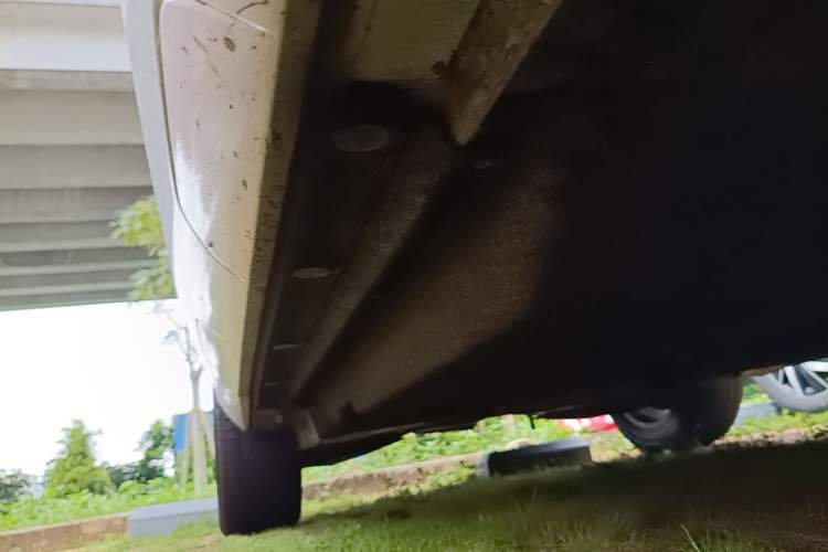 Used Audi Q3 2015 30 TFSI Comfort Model Right Side Sill