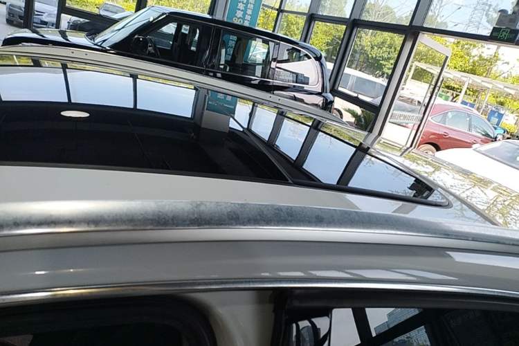 Used Audi Q3 2015 35 TFSI Comfort Model Roof