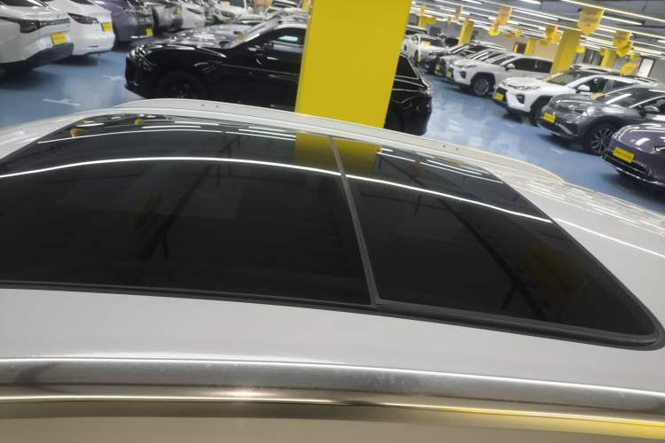 Used Audi Q3 2015 30 TFSI Comfort Model Roof