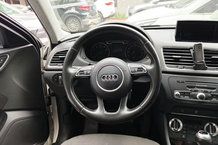 Used Audi Q3 2015 35 TFSI Millionth Anniversary Intelligent Edition Steering Wheel