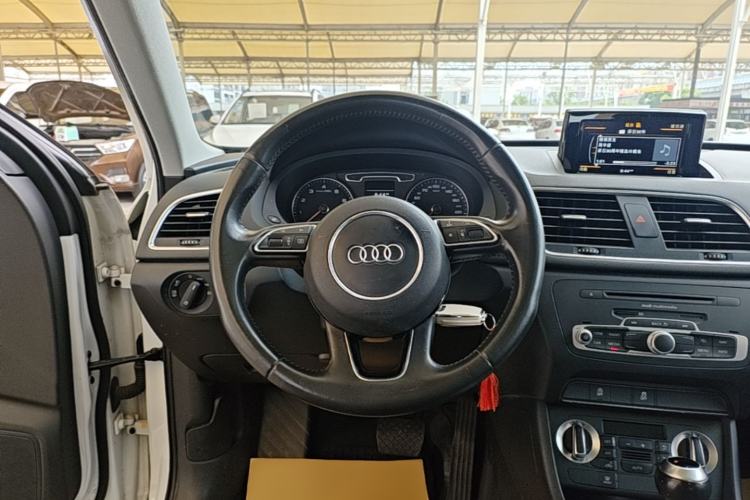 Used Audi Q3 2015 35 TFSI Millionth Anniversary Intelligent Edition Steering Wheel