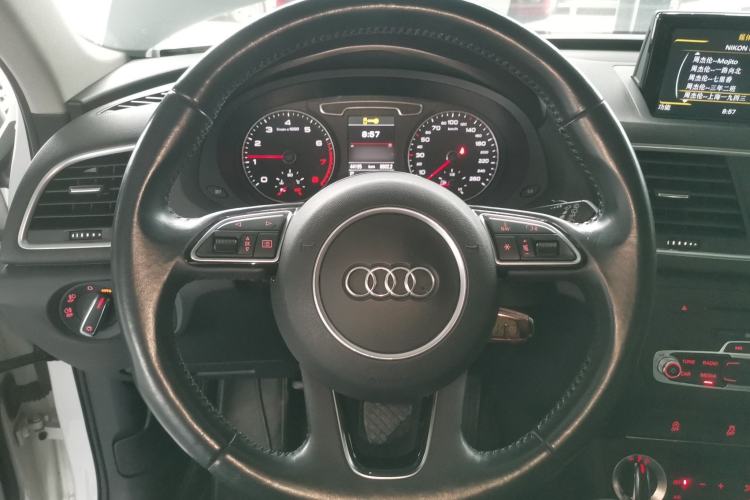 Used Audi Q3 2015 35 TFSI quattro Millionth Anniversary Edition Steering Wheel