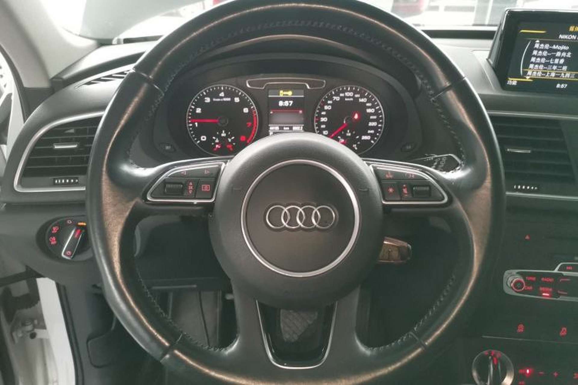 Used Audi Q3 2015 35 TFSI quattro Millionth Anniversary Edition Steering Wheel
