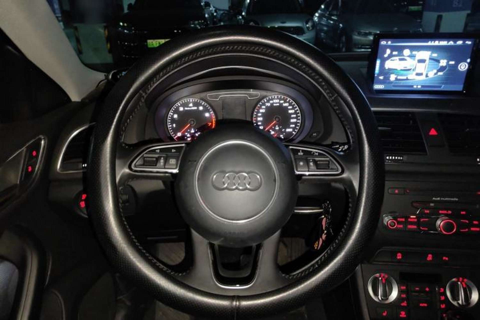 Used Audi Q3 2015 35 TFSI Ambition Edition Steering Wheel