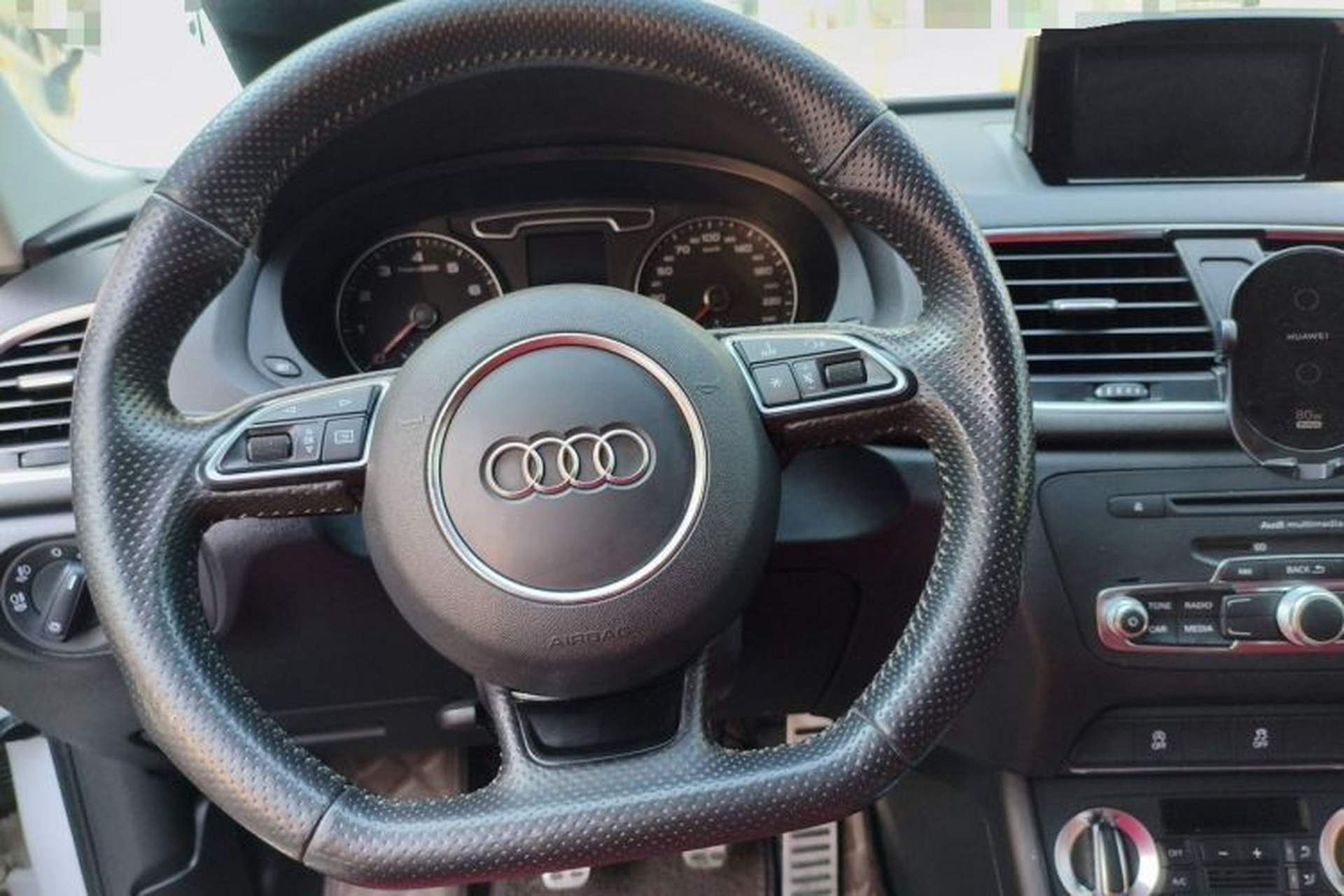 Used Audi Q3 2015 30 TFSI Standard Model Steering Wheel