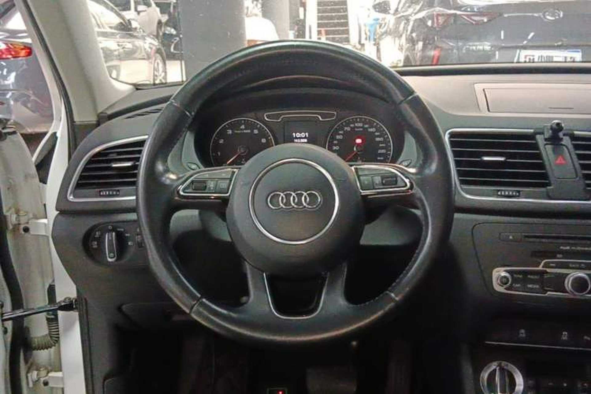 Used Audi Q3 2015 35 TFSI quattro Millionth Anniversary Edition Steering Wheel