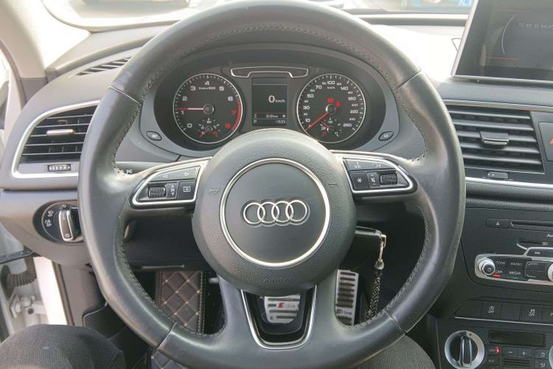 Used Audi Q3 2015 35 TFSI quattro Technology Edition Steering Wheel