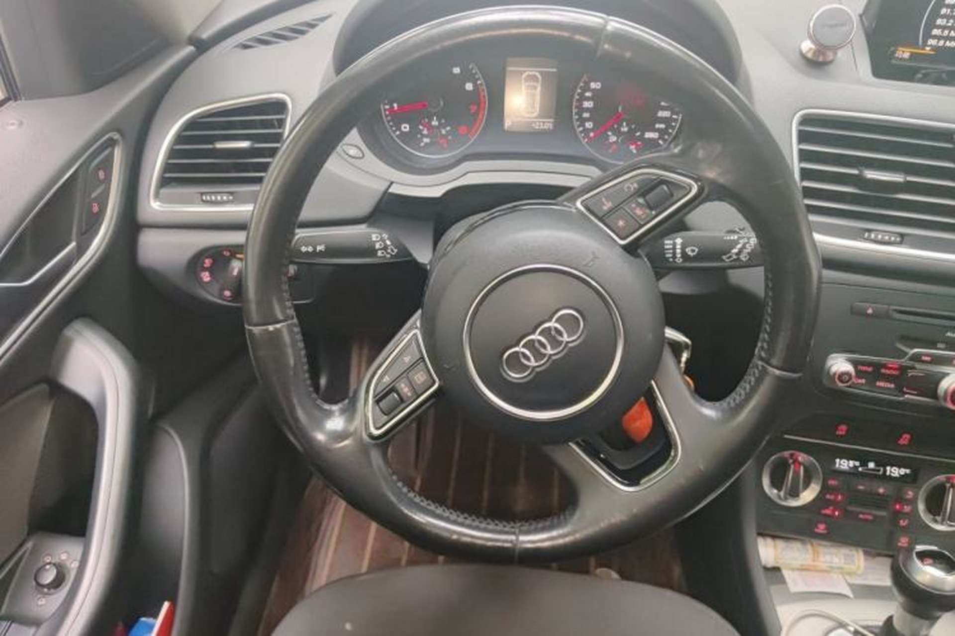 Used Audi Q3 2015 30 TFSI Ambition Edition Steering Wheel