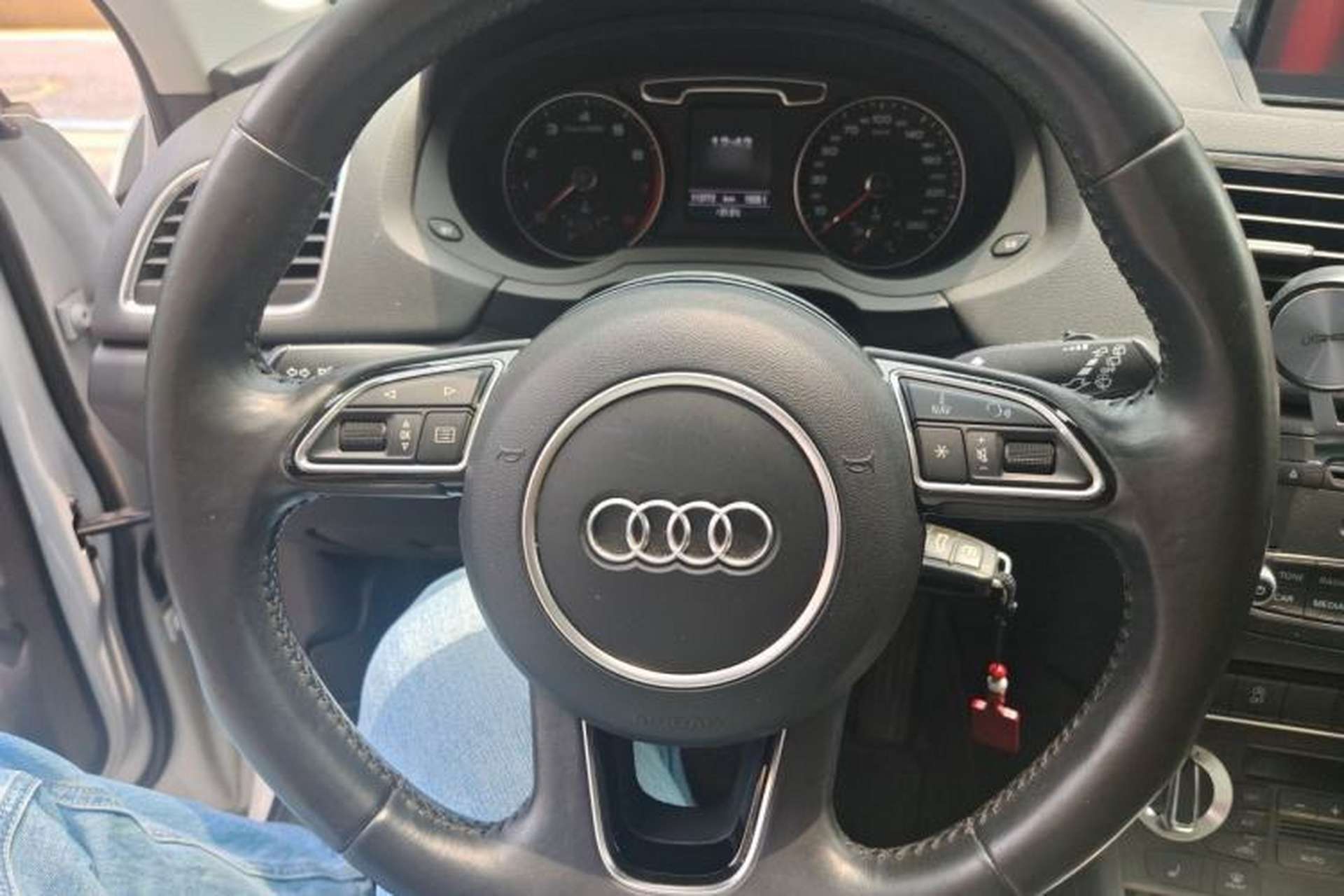 Used Audi Q3 2015 35 TFSI quattro Technology Edition Steering Wheel