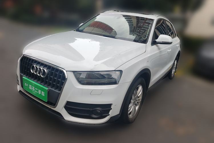 Used Audi Q3 2015 30 TFSI Ambition Edition Guazi used car, China used car export, Used car for sale, Used cars, Cheapest cars for sale