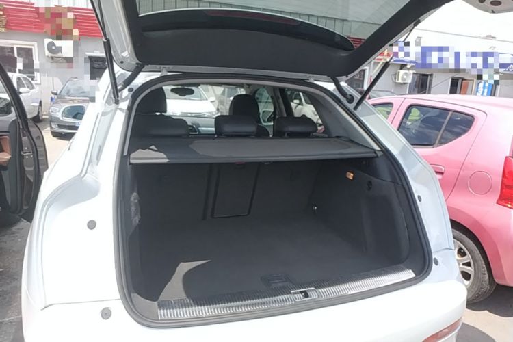 Used Audi Q3 2015 35 TFSI Comfort Model Trunk
