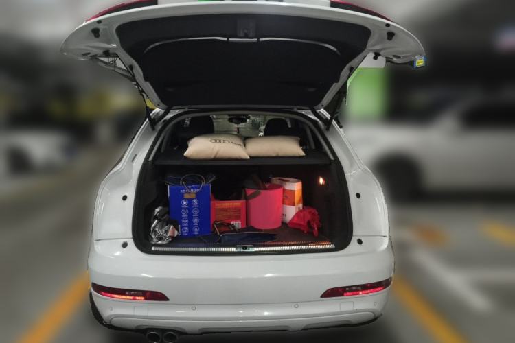 Used Audi Q3 2015 30 TFSI Comfort Model Trunk