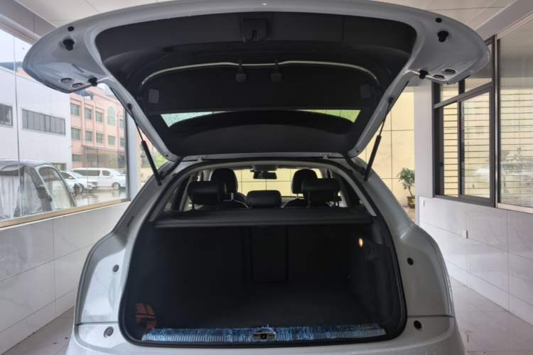 Used Audi Q3 2015 35 TFSI quattro Technology Edition Trunk