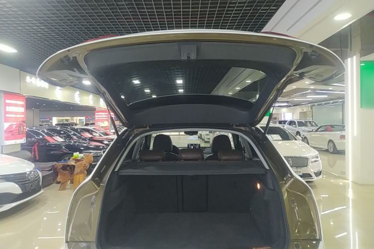 Used Audi Q3 2015 35 TFSI quattro Technology Edition Trunk