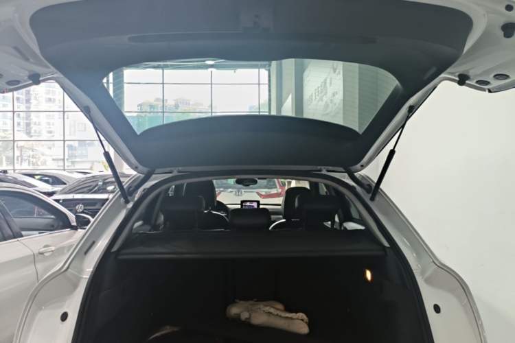 Used Audi Q3 2015 35 TFSI Millionth Anniversary Comfort Model Trunk