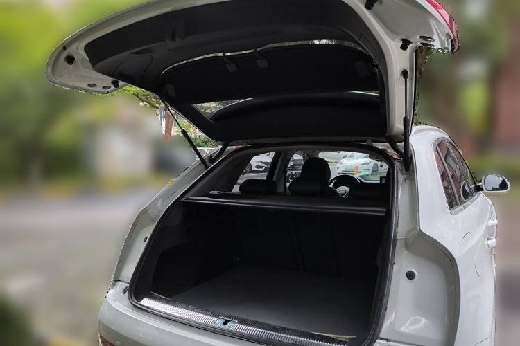 Used Audi Q3 2015 35 TFSI quattro Technology Edition Trunk