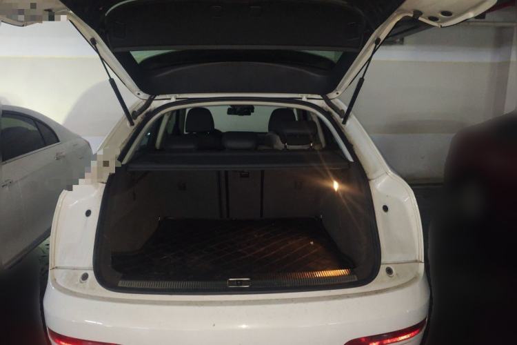 Used Audi Q3 2015 35 TFSI Comfort Model Trunk