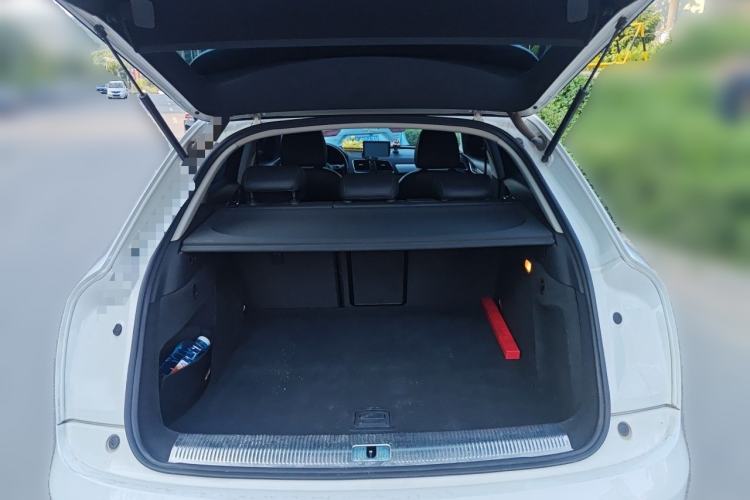 Used Audi Q3 2015 35 TFSI Comfort Model Trunk