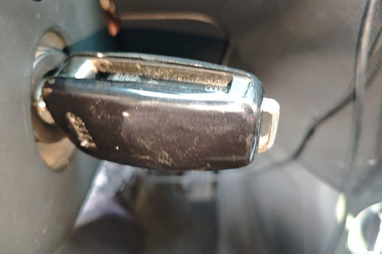 Used Audi Q3 2015 35 TFSI Comfort Model Vehicle Key