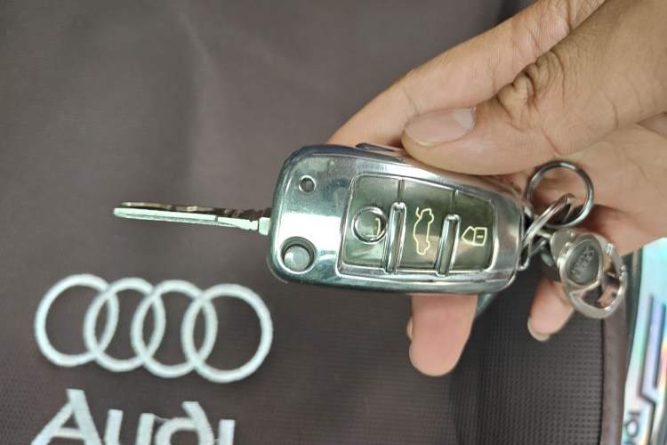 Used Audi Q3 2015 35 TFSI quattro Technology Edition Vehicle Key