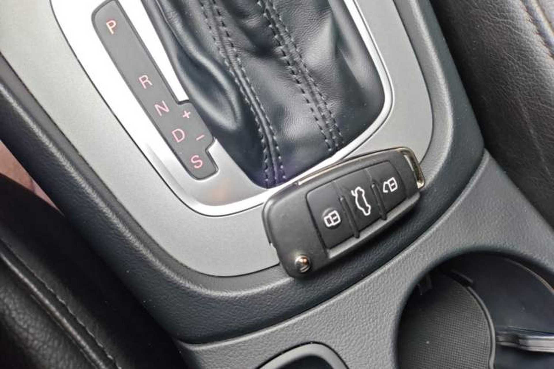 Used Audi Q3 2015 35 TFSI Ambition Edition Vehicle Key