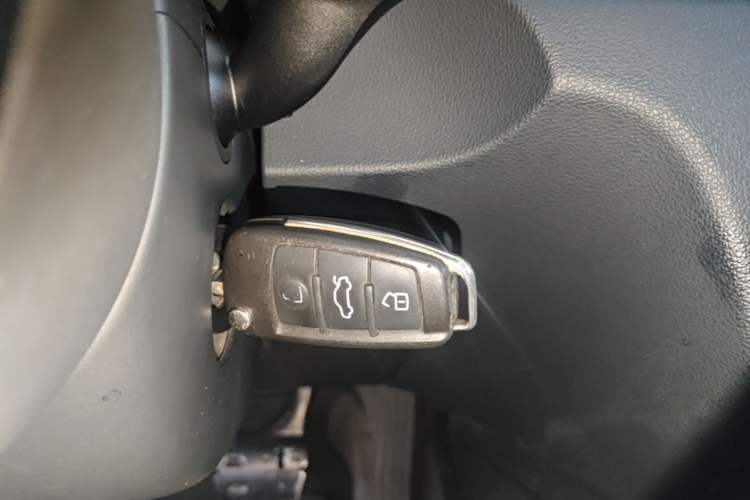 Used Audi Q3 2015 35 TFSI Millionth Anniversary Intelligent Edition Vehicle Key