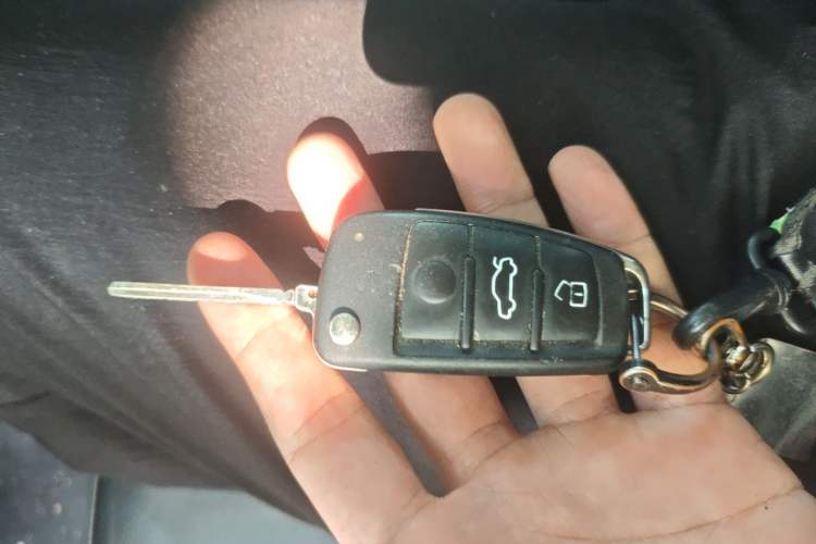 Used Audi Q3 2015 35 TFSI quattro Technology Edition Vehicle Key