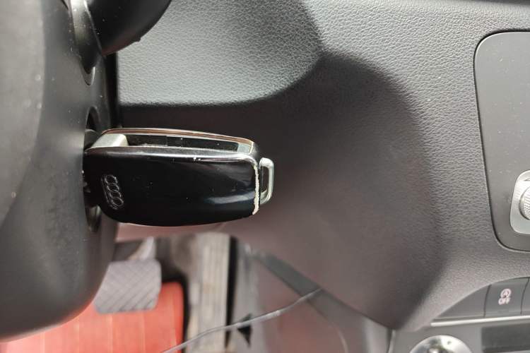 Used Audi Q3 2015 35 TFSI Ambition Edition Vehicle Key