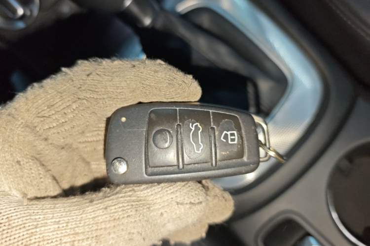 Used Audi Q3 2015 35 TFSI quattro Technology Edition Vehicle Key