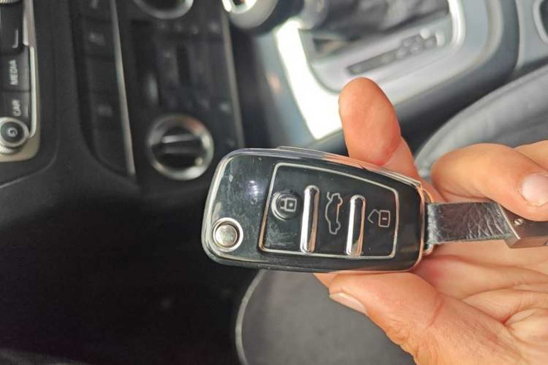 Used Audi Q3 2015 35 TFSI Comfort Model Vehicle Key