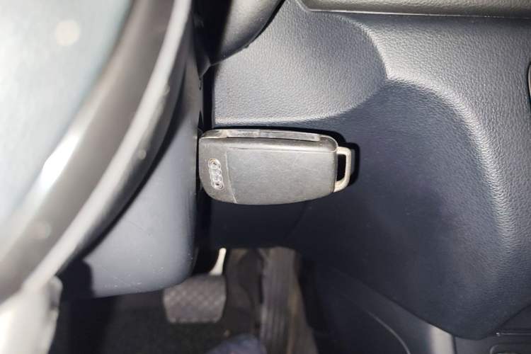 Used Audi Q3 2015 35 TFSI Comfort Model Vehicle Key