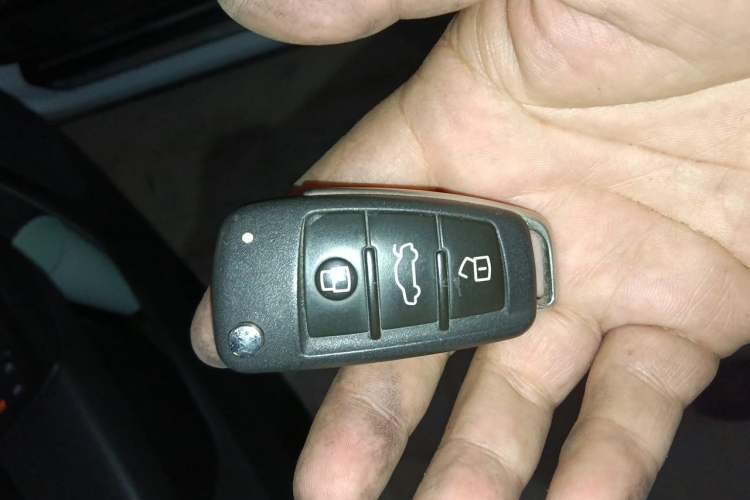 Used Audi Q3 2015 35 TFSI Millionth Anniversary Comfort Model Vehicle Key