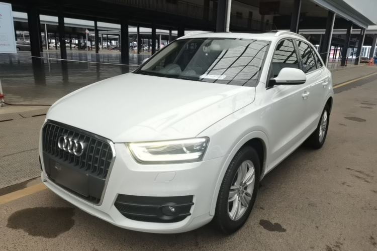 Używany Audi Q3 2015 35 TFSI quattro Technology Edition Guazi used car, China used car export, Used car for sale, Used cars, Cheapest cars for sale