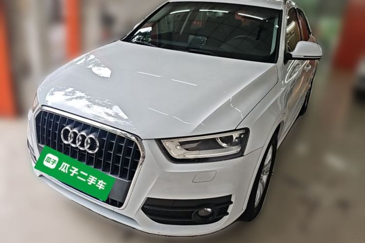 Used Audi Q3 2015 30 TFSI Comfort Model Guazi used car, China used car export, Used car for sale, Used cars, Cheapest cars for sale