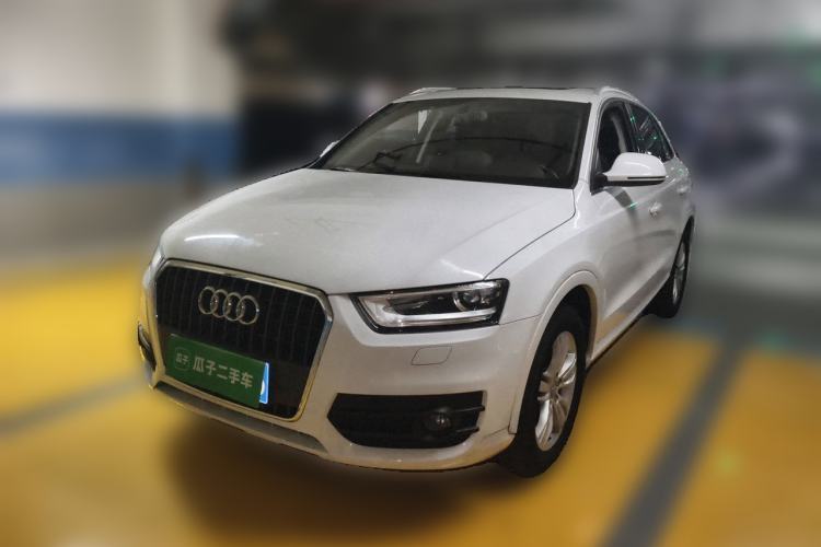 Used Audi Q3 2015 35 TFSI Comfort Model Guazi used car, China used car export, Used car for sale, Used cars, Cheapest cars for sale