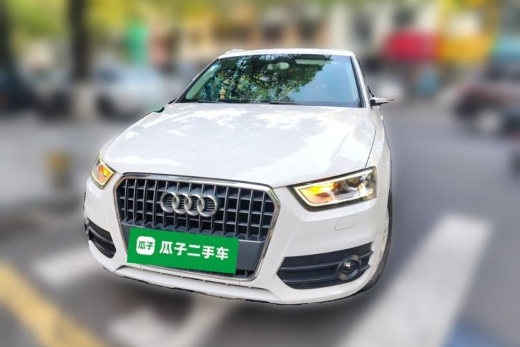Used Audi Q3 2015 35 TFSI Ambition Edition Guazi used car, China used car export, Used car for sale, Used cars, Cheapest cars for sale