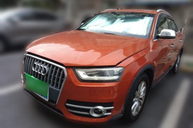 Audi Q3 2015 30 TFSI Ambition Edition с пробегом