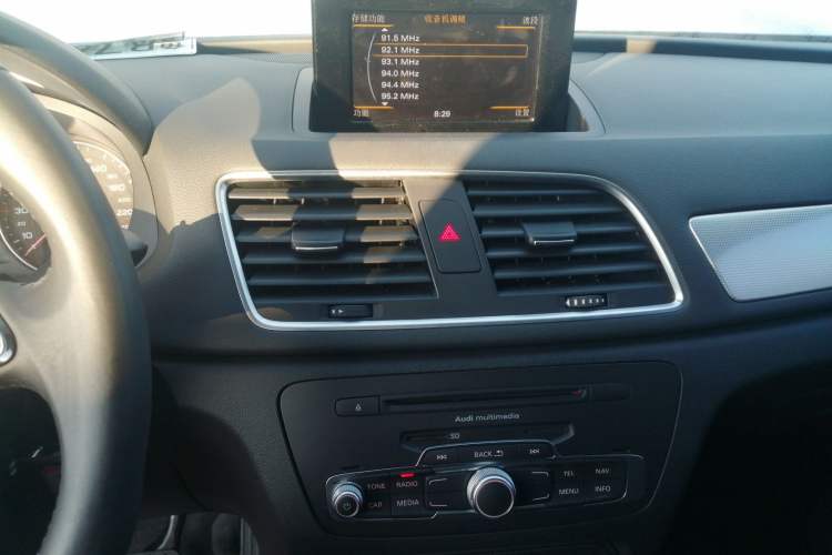 Used Audi Q3 2015 35 TFSI Millionth Anniversary Comfort Model Audio And AC Panel